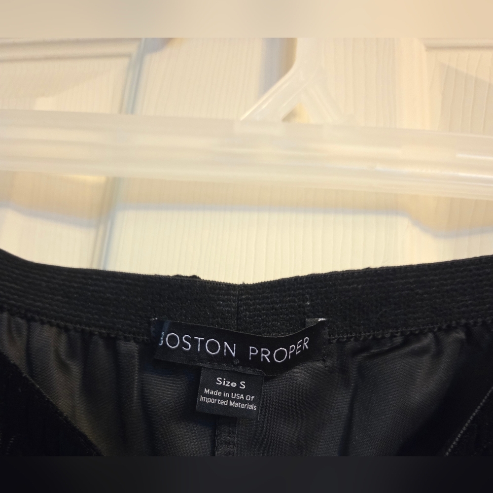 Boston Proper Wide Leg Velvet Pants With Lace Trim Size Small - Picture 3 of 10